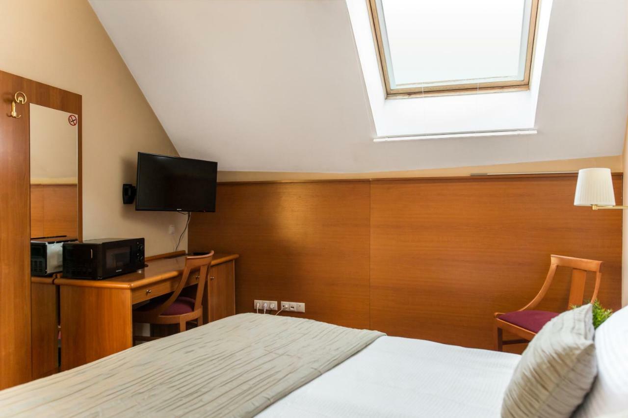 The Old Town 307 By Urban Rent
